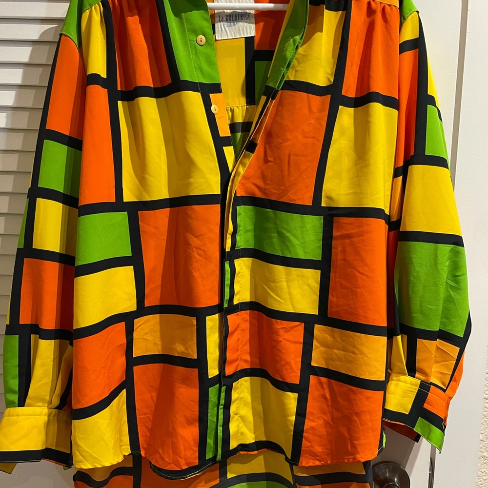 Color blocks blouse
